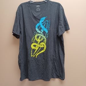 Oakley men's tee XXL